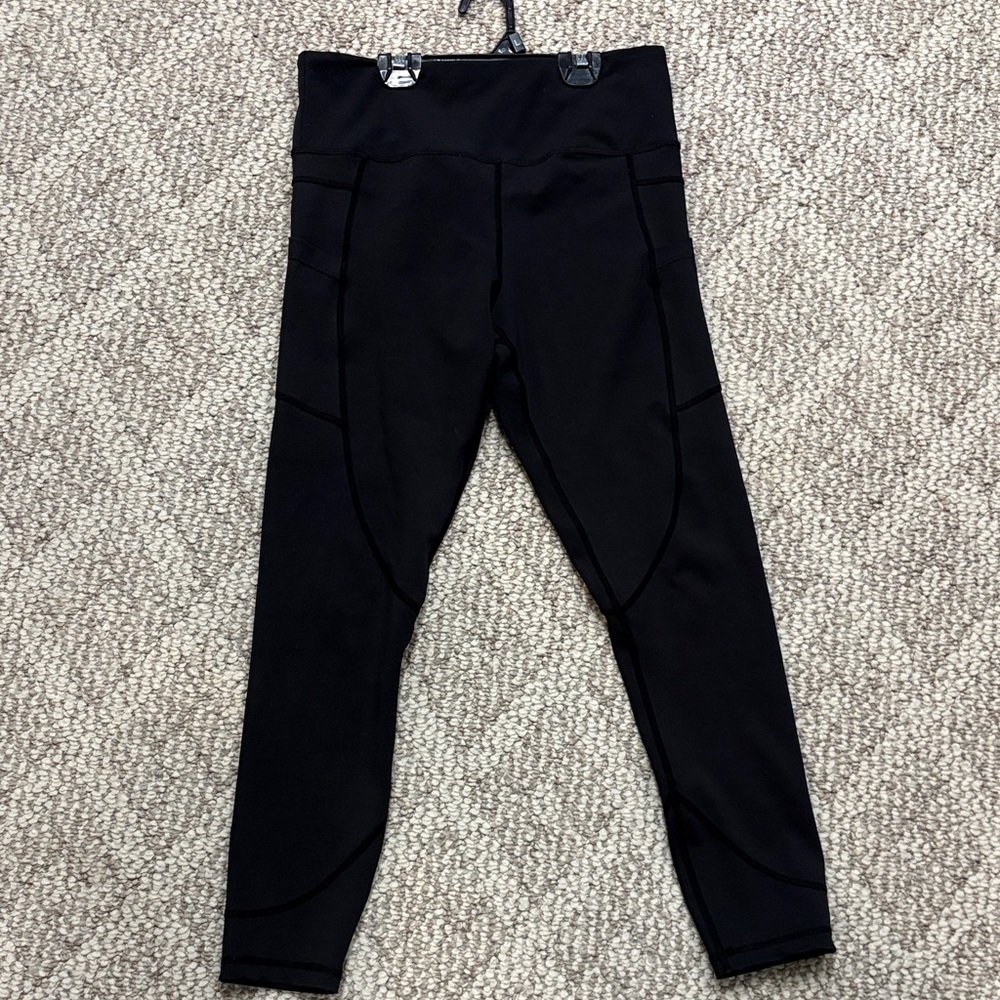 ZYIA Active Black Light & Tight Leggings Sz 6-8